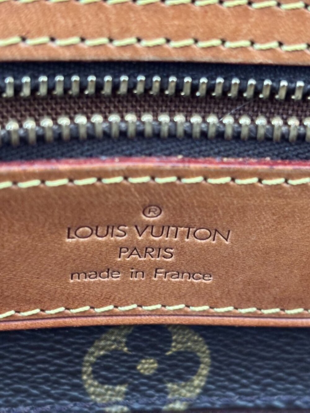 Large Louis Vuitton Monogram Tote - Picture 8 of 10